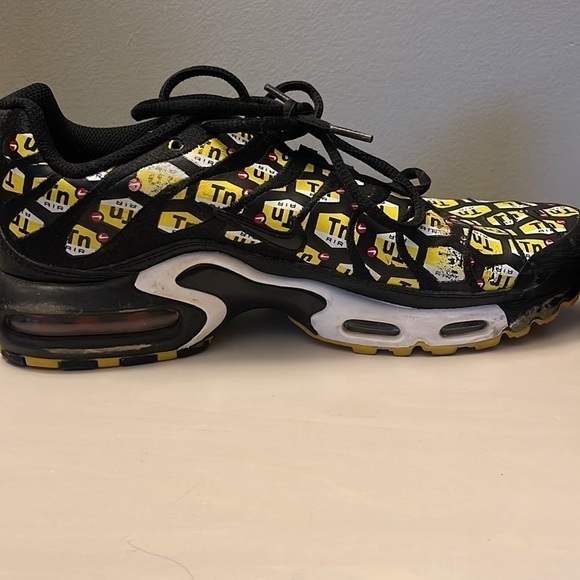 Nike Air Max Plus QS size 8 mens - Picture 2 of 16